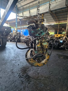 ขายปั้มแม็คโคร kobelco sk200-2 ขายปั้มแม็คโคร kobelco sk200-2