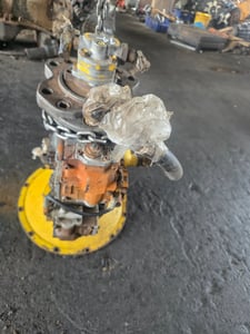 ขายปั้มแม็คโคร kobelco sk200-3 ขายปั้มแม็คโคร kobelco sk200-3