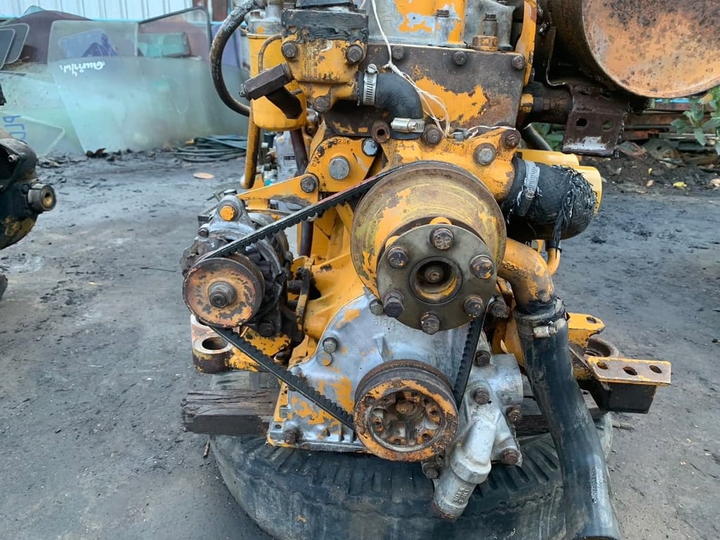 ขายเครื่องkomatsu 4D105-3turbo กรองคู่