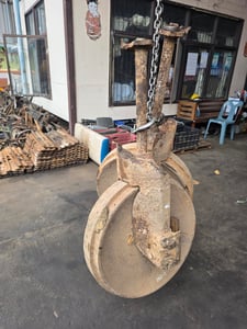 ขายล้อนำแทรคเตอร์Komatsu d40-1 ขายล้อนำแทรคเตอร์Komatsu d40-1