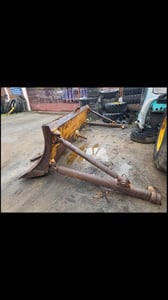 แยกอะไหล่