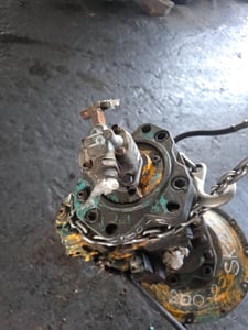 ขายปั้มแม็คโคร kobelco sk200-2 ขายปั้มแม็คโคร kobelco sk200-2