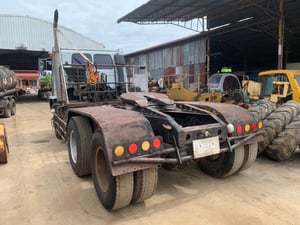 แยกอะไหล่