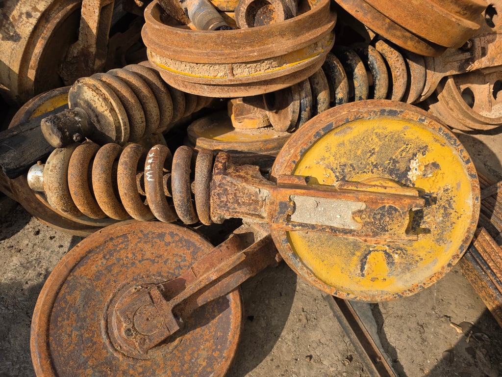 ขายล้อนำพร้อมสปริงแม็คโคร kobelco mark-5 