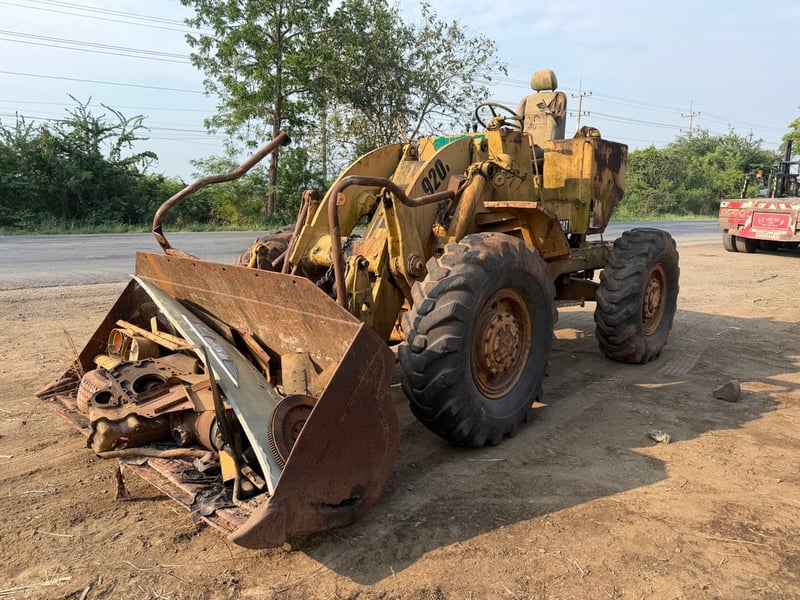 แยกอะไหล่