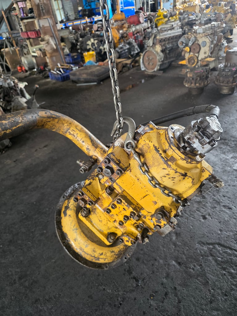 ขายปั้มแม็คโคร komatsu pc200-6 