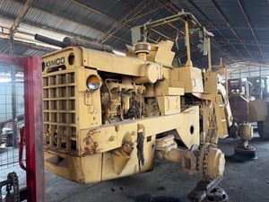 แยกอะไหล่รถตัก