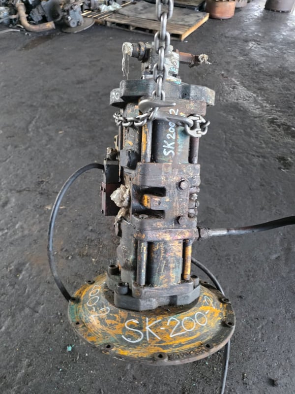 ขายปั้มแม็คโคร kobelco sk200-2 ขายปั้มแม็คโคร kobelco sk200-2