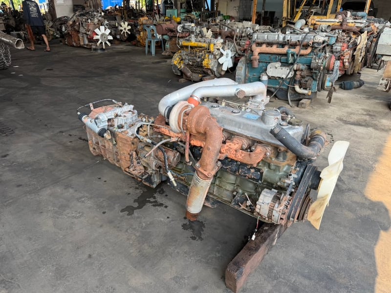 เครื่อง6D16-T