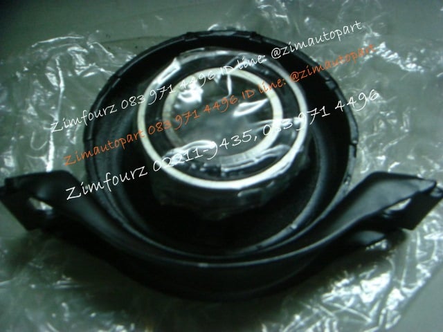 ตุ๊กตาเพลากลางรถยนต์ benz W124