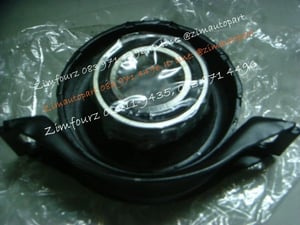 ตุ๊กตาเพลากลางรถยนต์ benz W124