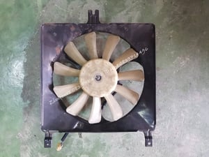 พัดลมหม้อน้ำรถยนต์ mazda เก่าญี่ปุ่น พัดลมหม้อน้ำรถยนต์ mazda เก่าญี่ปุ่น