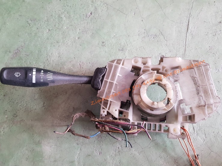 สวิทซ์ปัดน้ำฝนรถยนต์ mitsubishi LANCER CEDIA เก่าญี่ปุ่น สวิทซ์ปัดน้ำฝนรถยนต์ mitsubishi LANCER CEDIA เก่าญี่ปุ่น