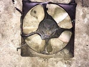 พัดลมหม้อน้ำรถยนต์ mazda เก่าญี่ปุ่น พัดลมหม้อน้ำรถยนต์ mazda เก่าญี่ปุ่น