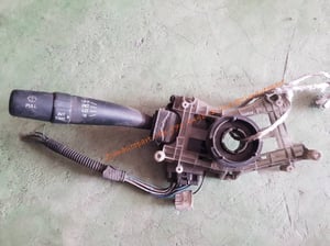 สวิทซ์ปัดน้ำฝน toyota ST190 excier ปี1996 เก่าญี่ปุ่น สวิทซ์ปัดน้ำฝน toyota ST190 excier ปี1996 เก่าญี่ปุ่น