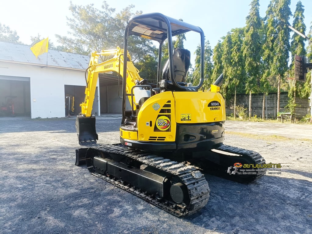 รถขุดล้อยาง YANMAR VIO45-5B ขนาด 4.5 ตัน คอนโทรลสั้น ปั๊มนิ้ว มีไลน์ไปป์ปิ้ง รถขุดล้อยาง YANMAR VIO45-5B ขนาด 4.5 ตัน คอนโทรลสั้น ปั๊มนิ้ว มีไลน์ไปป์ปิ้ง