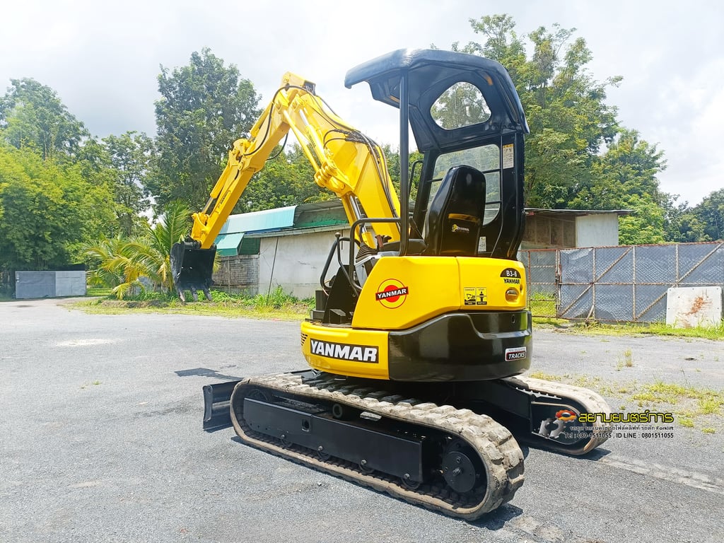 รถขุด YANMAR B3 ขนาด 3.5 ตัน PC35 คอนโทรน้ำมัน ปั๊มนิ้ว มีไลน์ไปป์ปิ้ง รถขุด YANMAR B3 ขนาด 3.5 ตัน PC35 คอนโทรน้ำมัน ปั๊มนิ้ว มีไลน์ไปป์ปิ้ง