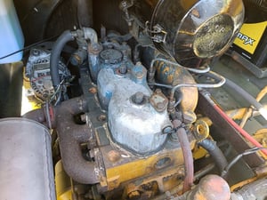 รถบด หน้าเหล็ก-หลังยาง Komatsu JV40C   ขนาด 4 ตัน มีระบบสั้นสะเทือน  หลังคากันแดดกันฝน