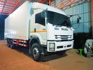 ISUZU FVM240แรงม้า ปี62 ตู้แห้ง2บาน 7.80เมตร