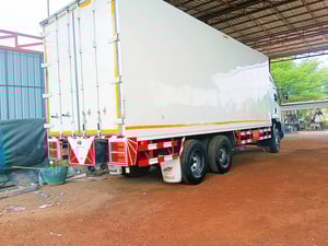 ISUZU FVM240แรงม้า ปี62 ตู้แห้ง2บาน 7.80เมตร