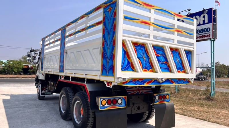 MITSUBISHI FUSO แต่งสวยสภาพดี ราคา 790,000