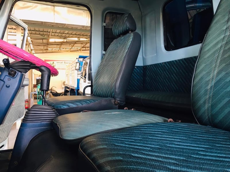 ISUZU ROCKY 240 เกียร์ฟูลเลอร์ สภาพสวยพร้อมใช้งาน เครดิตดีจัดไฟแนนซ์ได้สูง ISUZU ROCKY 240 เกียร์ฟูลเลอร์ สภาพสวยพร้อมใช้งาน เครดิตดีจัดไฟแนนซ์ได้สูง