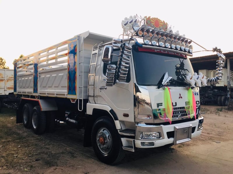 เสร็จสดใหม่อีกหนึ่งคัน รีบมาก่อนจะติดจอง สนใจติดต่อ 090-8588220