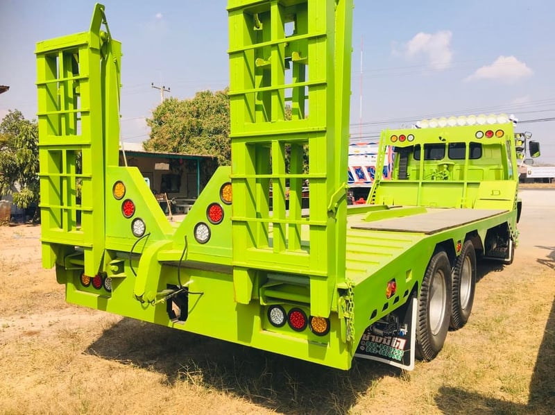 เทรลเลอร์บรรทุกรถเกี่ยวข้าว สภาพสวยๆ ราคา550,000 เทรลเลอร์บรรทุกรถเกี่ยวข้าว สภาพสวยๆ ราคา550,000