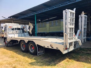 เทรลเลอร์บรรทุกรถเกี่ยวสวยๆมาแล้วครับ ร็อกกี้195แรง ราคา550,000 