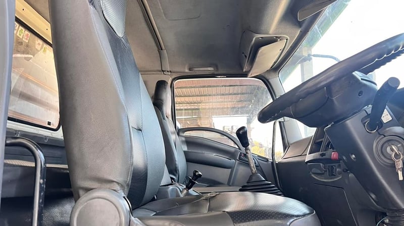 ISUZU DECA FXZ 360แรงปี57 รถสวยสภาพดี ราคา 1,390,000 บาท ISUZU DECA FXZ 360แรงปี57 รถสวยสภาพดี ราคา 1,390,000 บาท