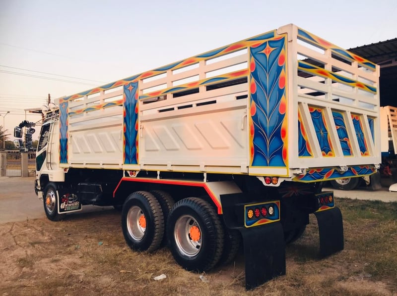 เสร็จสดใหม่อีกหนึ่งคัน รีบมาก่อนจะติดจอง สนใจติดต่อ 090-8588220