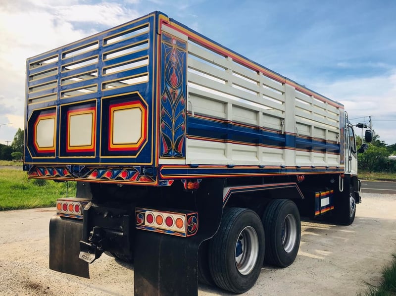 ISUZU DECA 270 ปี47 ยูโรทู รถสวยสภาพดี จัดไฟแนนซ์วันนี้ ขับฟรีนาน2เดือน 