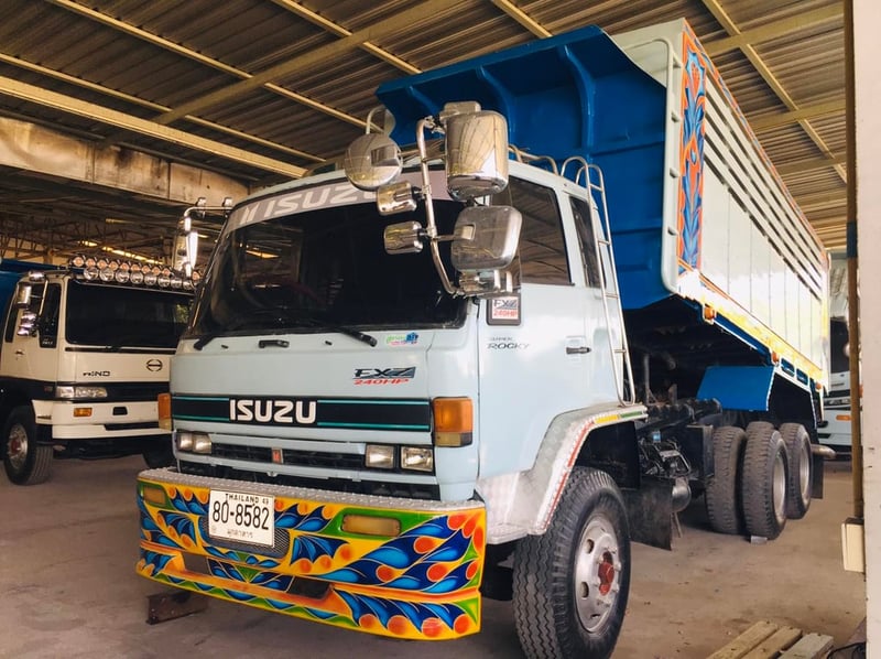 ISUZU ROCKY 240 เกียร์ฟูลเลอร์ สภาพสวยพร้อมใช้งาน 