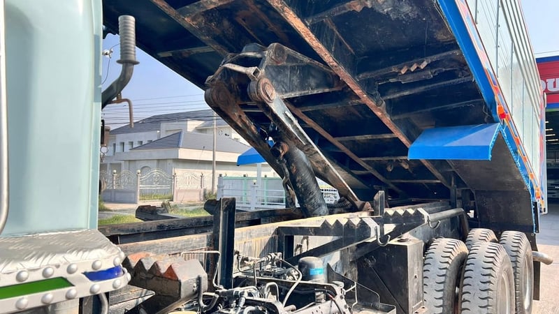 ISUZU ROCKY FXZ 240แรง รถสวยสภาพดีพร้อมใช้งาน เครดิตดีดาวน์เพียง 130,000 