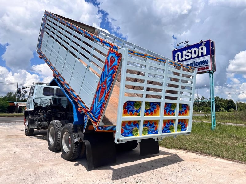 HINO 344ปี55 เบรกแห้ง สภาพสวยพร้อมใช้งาน เครดิตดีดาวน์เริ่มต้นเพียง 100,000 บาท