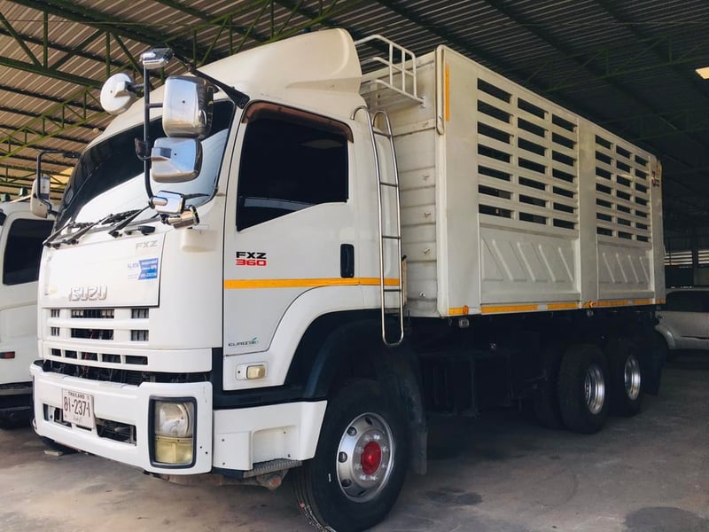 ขายสิบล้อดั้ม ISUZU DECA 360แรงปี57 รถสวยสภาพดีพร้อมใช้งาน