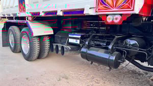 ไอ้หลงเทอร์โบ 220แรง บิ้วใหม่แต่งเต็ม สภาพสวยพร้อมใช้งาน ราคา 750,000 ไอ้หลงเทอร์โบ 220แรง บิ้วใหม่แต่งเต็ม สภาพสวยพร้อมใช้งาน ราคา 750,000