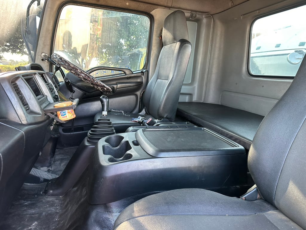 ฮีโน่ FG8J หัวลาก 6 ล้อ 260 แรง ปี 61 หัวเดิมบาง เปลี่ยนยางใหม่ ให้ 10 เส้น พร้อมใช้ ราคา 950,000.- สนใจ 0925852277 ฮีโน่ FG8J หัวลาก 6 ล้อ 260 แรง ปี 61 หัวเดิมบาง เปลี่ยนยางใหม่ ให้ 10 เส้น พร้อมใช้ ราคา 950,000.- สนใจ 0925852277