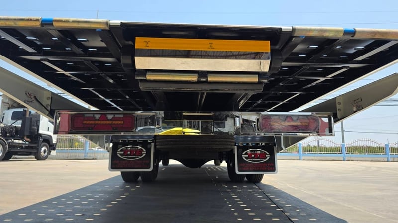 ฝากขาย รถสไลด์ถาดกองยาว 7.5 เมตร แทนทับ รถ FRR210 ปี 64 ไมล์ 6,000 กม. ราคา 1.68 ล้าน ดูรถนครปฐม สนใจ 0925852277