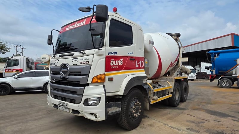 ฝากขาย รถโม่ปูน HINO 344 ปี 63  โม่ 7 คิว ไมล์หลักหมื่น มือเดียวออกป้ายแดง มือให้เลือกหลายคัน