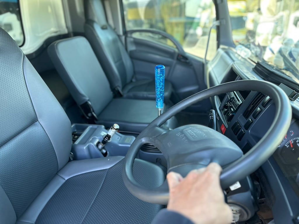 รถสวย FXZ360 ปี 63 JT แม่ 6.5ลูก 7.3 สูง 2.4 เมตร อู่ ส สมบัติชุดใหญ่  2.88 ล้าน ต่อรอง ท่าวุ้ง ลพบุรี 0925852277