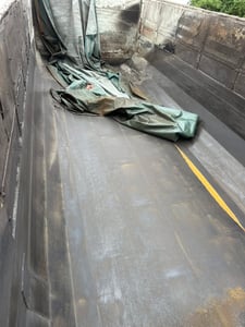 FXZ360 ปี61 10 น๊อต มือเดียวป้ายแดง กระบะท้องเรือ ใส่ได้ 31 ตัน  ไมล์ 387,000 กม. และ 450,000 กม. ราคาดีมากๆ 1,880,000.- 