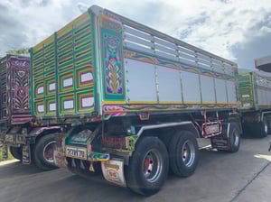  360 ปี 57 กระบะมิเนียมดั้มอู่ ซุ่นชัย มือเดียวป้ายแดง สนใจ 0925852277