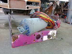 ขายแท่นลำโพง แตรลม ถังลม สายลม 3,500- สนใจติดต่อ 0617184111 ตั๊ก