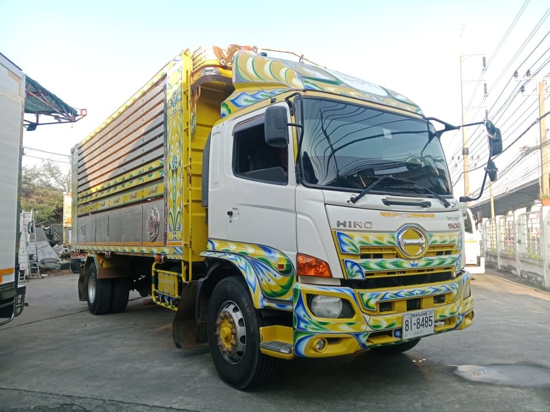 HINO VICTOR 240 ปี2560 ดั๊มพ์ 6.50 เมตร พร้อมใช้งาน
