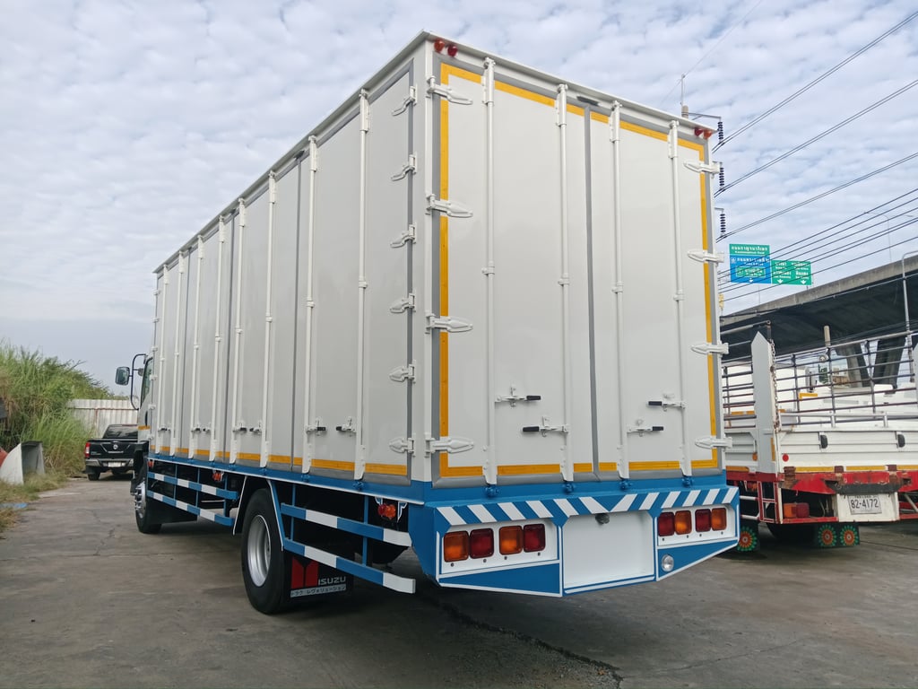 ISUZU FTR 240 แรง ปี2561 ยาว 7.60 เมตร สภาพสวยเดิมๆ พร้อมใช้งาน สนใจติดต่อ 0814825911 พิมพ์ใจ 0617184111 ตั๊ก ISUZU FTR 240 แรง ปี2561 ยาว 7.60 เมตร สภาพสวยเดิมๆ พร้อมใช้งาน สนใจติดต่อ 0814825911 พิมพ์ใจ 0617184111 ตั๊ก
