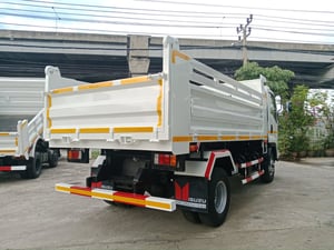 ISUZU FRR 210 ปี 2565 ดั๊มพ์5คิว สภาพสวย พร้อมใช้งาน  สนใจติดต่อสอบถามเพิ่มเติม 0814825911 พิมพ์ใจ 0617184111 ตั๊ก