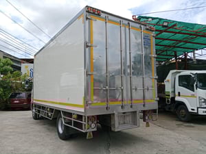 HINO FC9J 175 ปี 2561 ยาว 5.60 เมตร