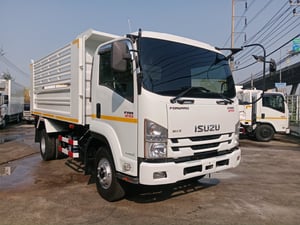 ISUZU FRR 210 ปี2564 กระบะดั้มพ์ สนใจติดต่อ 0814825911พิมพ์ใจ 0617184111ตั๊ก