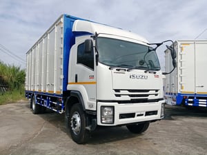 ISUZU FTR 240 ปี 2563 สภาพสวย พร้อมใช้งาน  สนใจติดต่อสอบถาม 0814825911 พิมพ์ใจ 0617184111 ตั๊ก